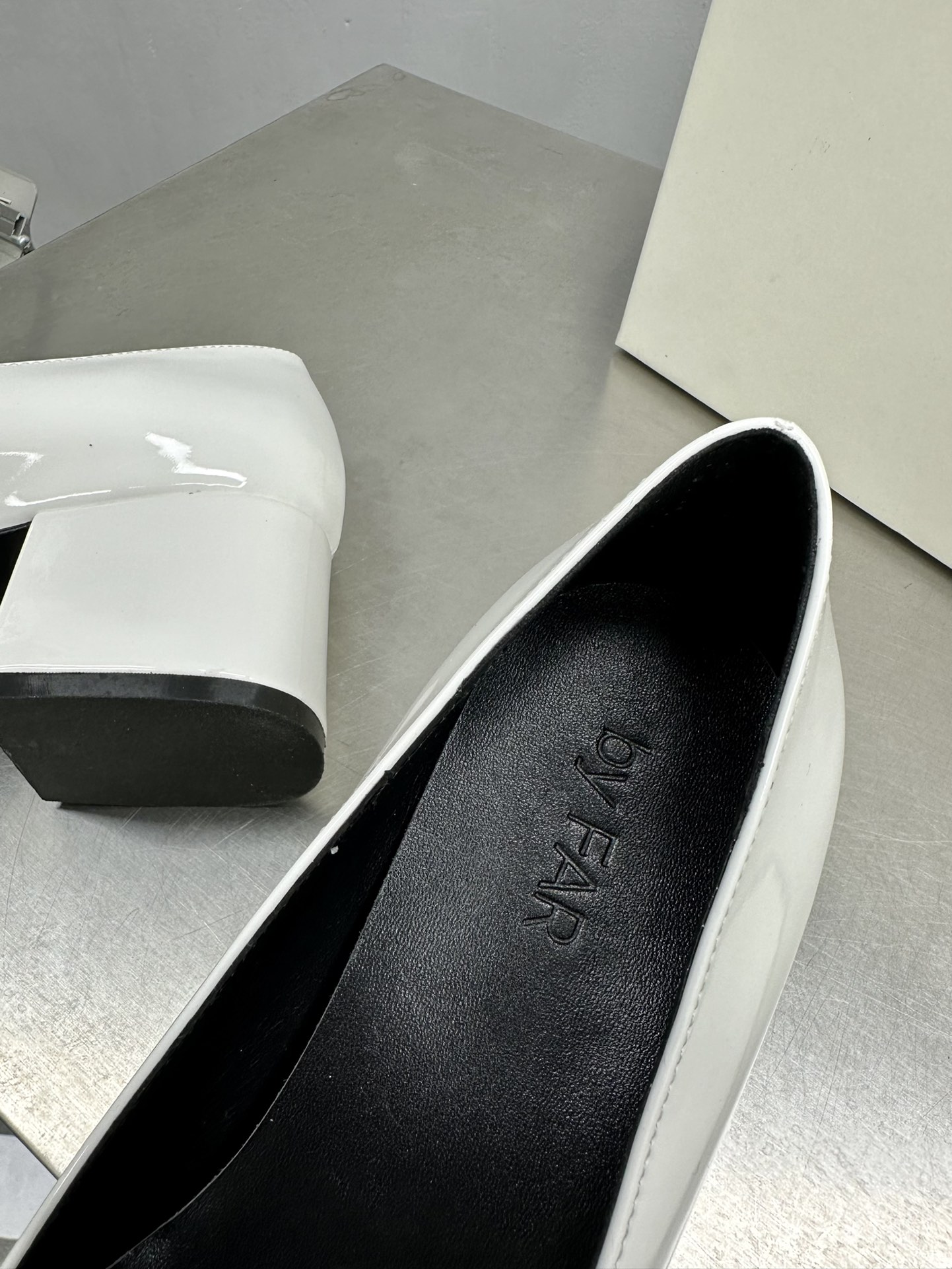 High Quality Mary Jennifer Shoes: Modern Style with Nostalgic Touch, Easy to Match Seasons - 图片 4