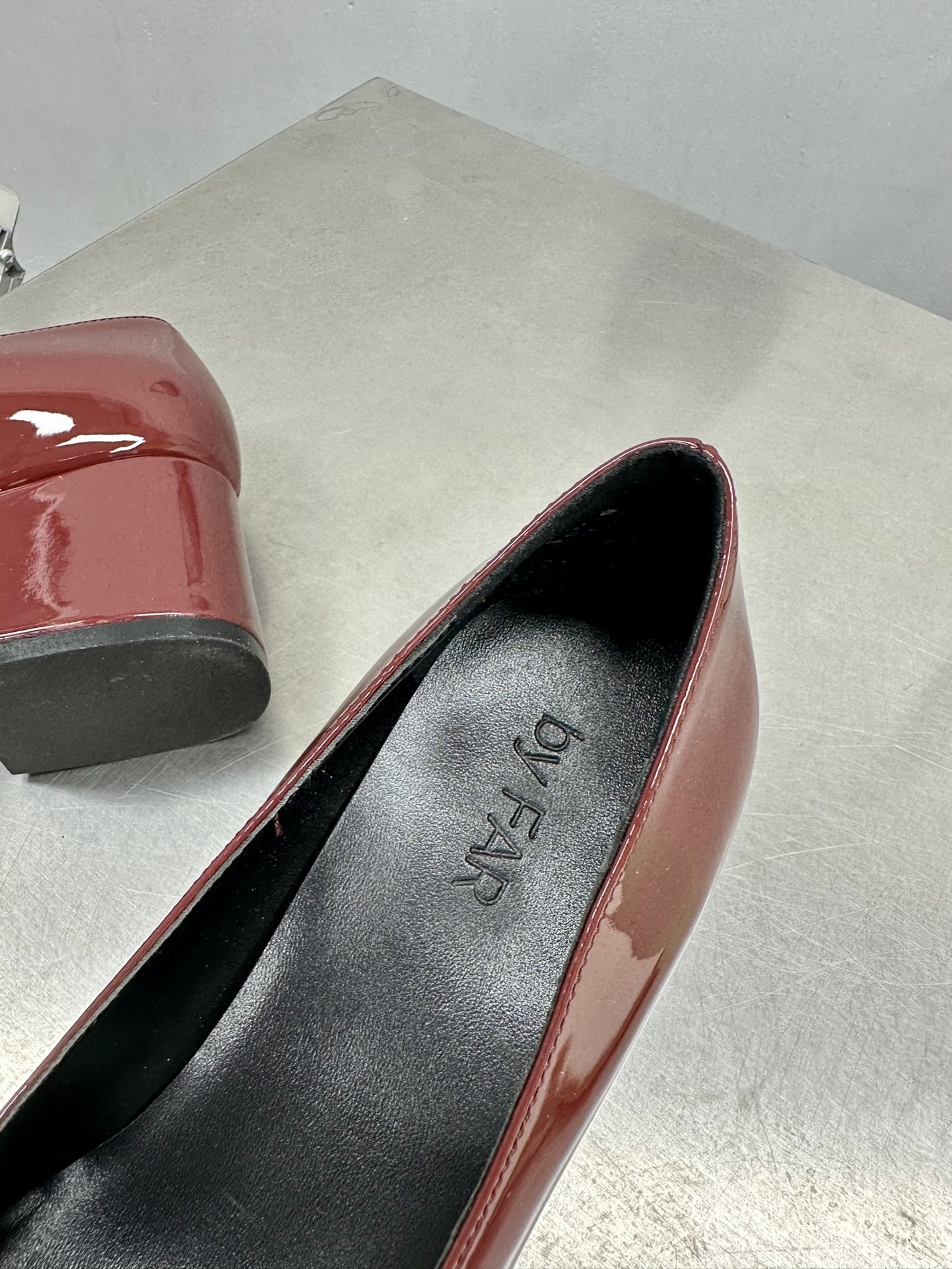 High Quality Mary Jennifer Shoes: Nostalgic Design, Modern Style, Skin Material, Versatile. - 图片 4