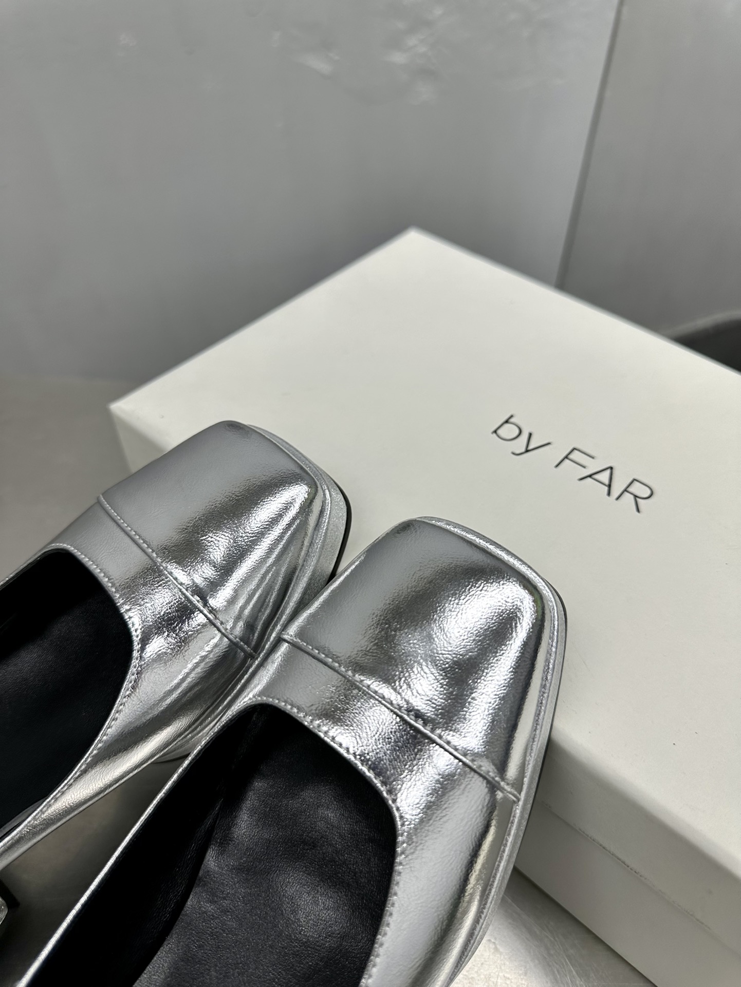 High Quality Factory-Made 675 Mary Jennifer Shoes: Nostalgic Design, Excellent Quality, Versatile Matching - 图片 7