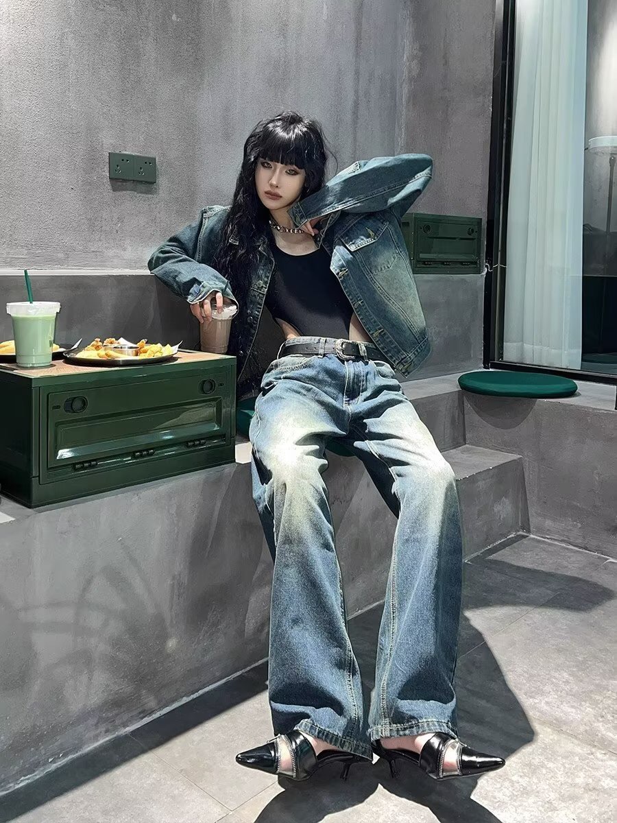 Retrospect Cowboy Coats & Easy-Breathed Pants with Classic Logo for All Genders - 图片 5