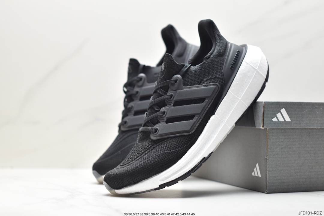 Adidas ULTRABOOST 9.0 Light Stretch Series Low-top Sock-style Knitted Breathable Cushioning Casual Sports Jogging Shoes GZ5159