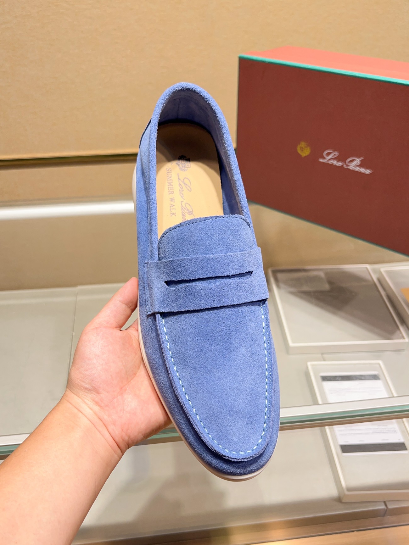 Precio de fábrica:Obtener Loro Piana 2023 Zapatos mocasín nuevo cuenta con una parte superior de gam