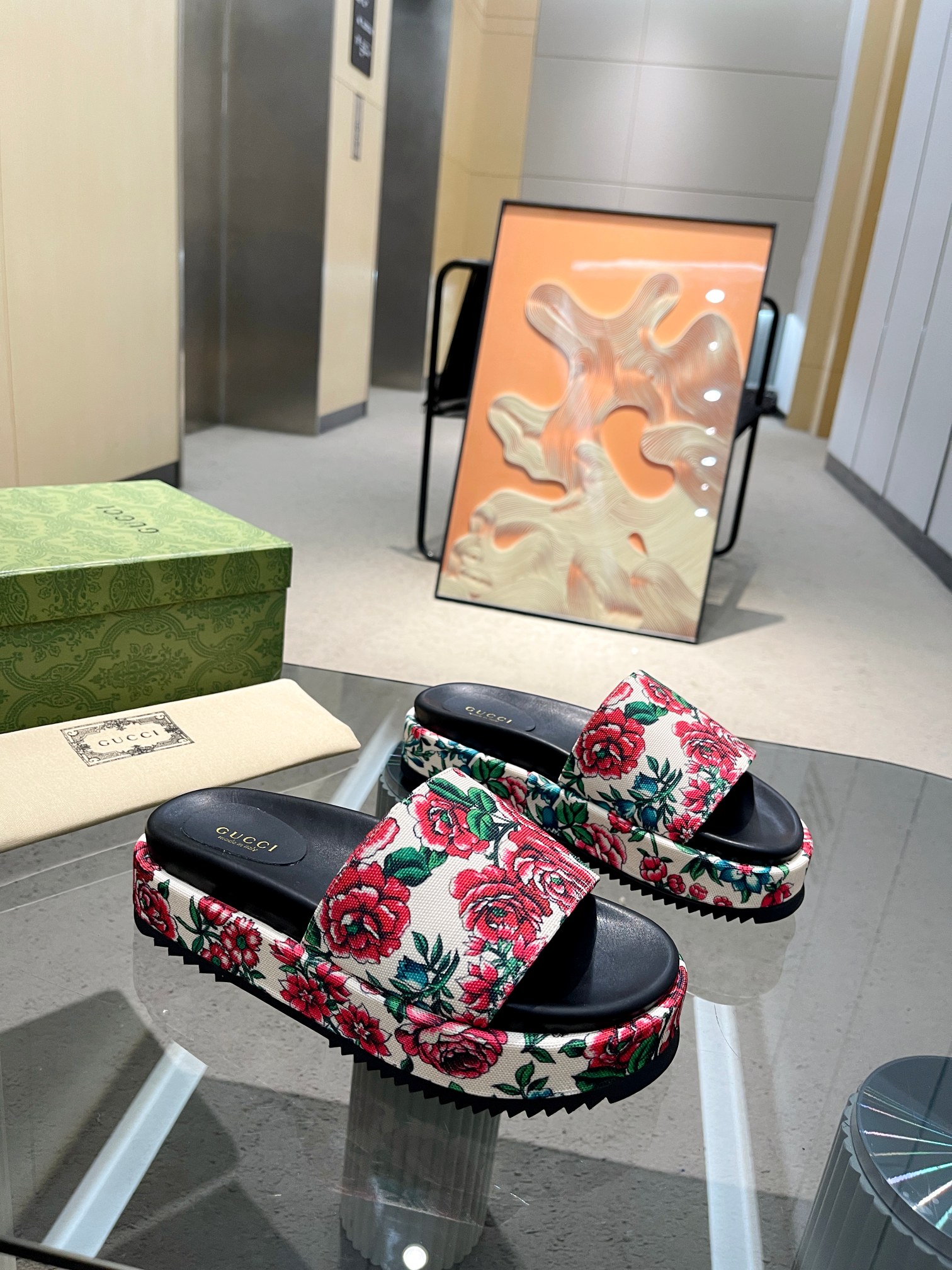 Gucci Limited Edition Floral Print Platform Slides Thick Sole Sandals 3 a1693641006450 2875