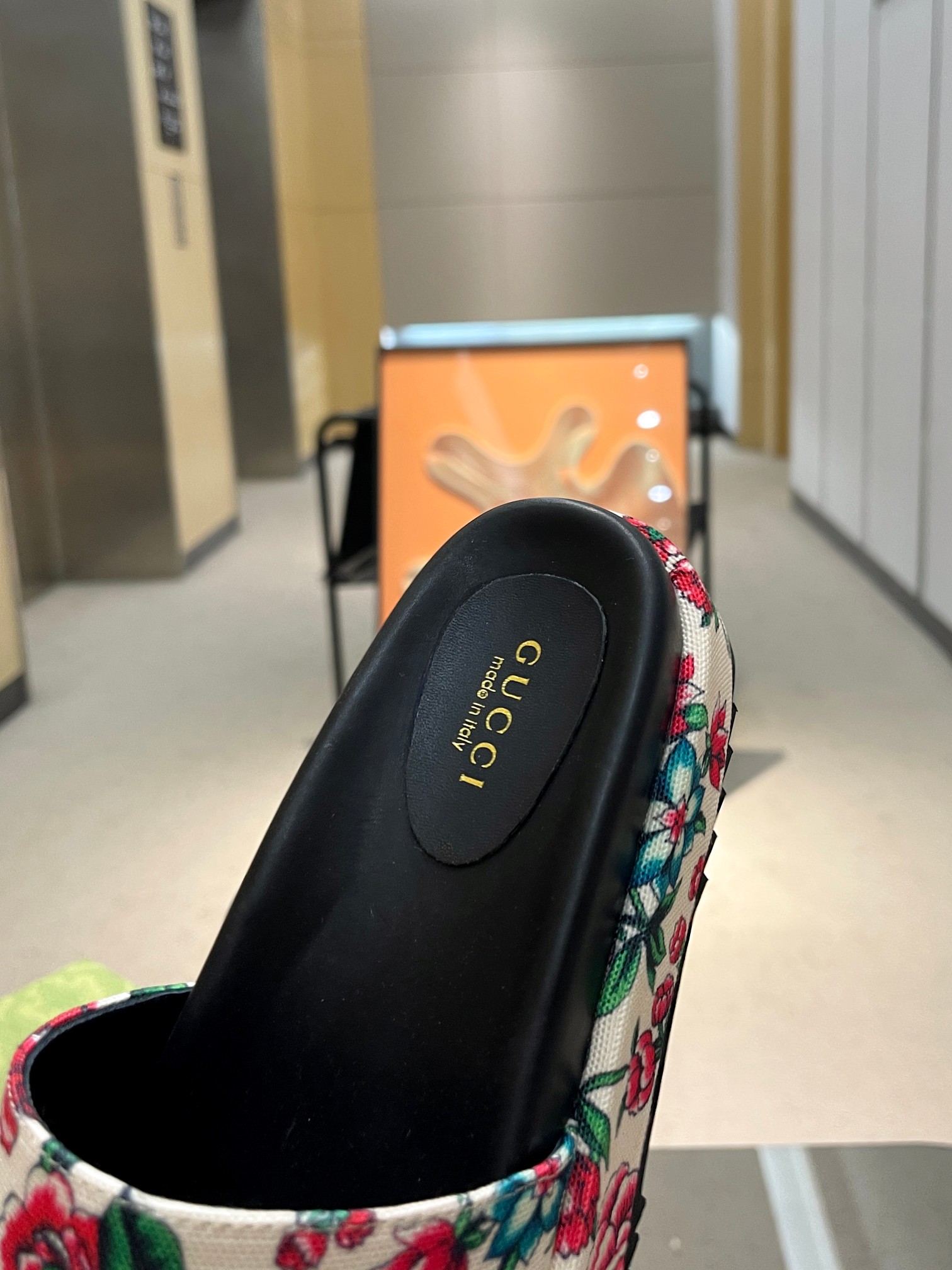 Gucci Limited Edition Floral Print Platform Slides Thick Sole Sandals 8 a1693641008305 0764