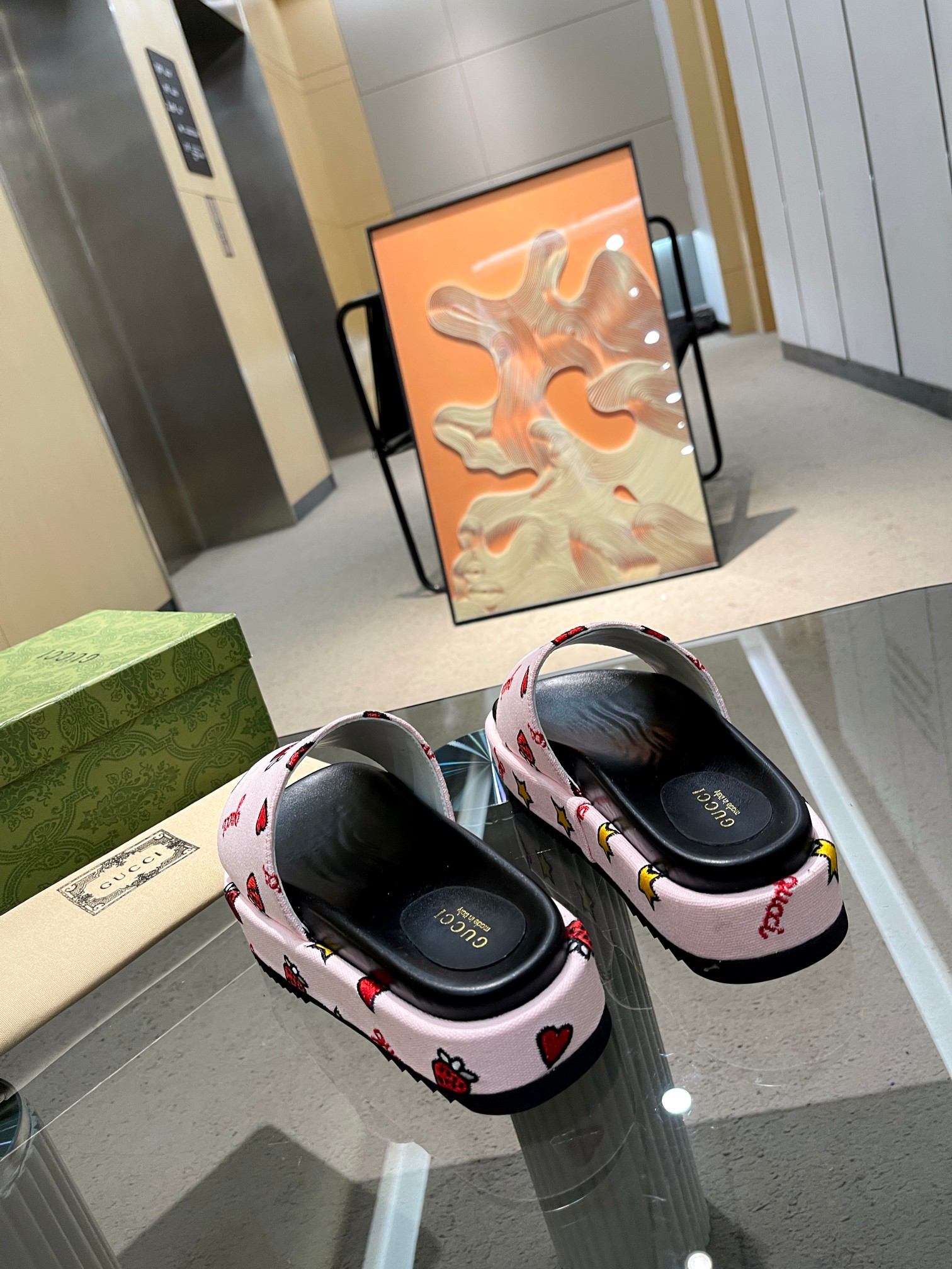 Gucci Limited Edition Platform Slides with Strawberry and Apple Print 10 a1693641026563 1242