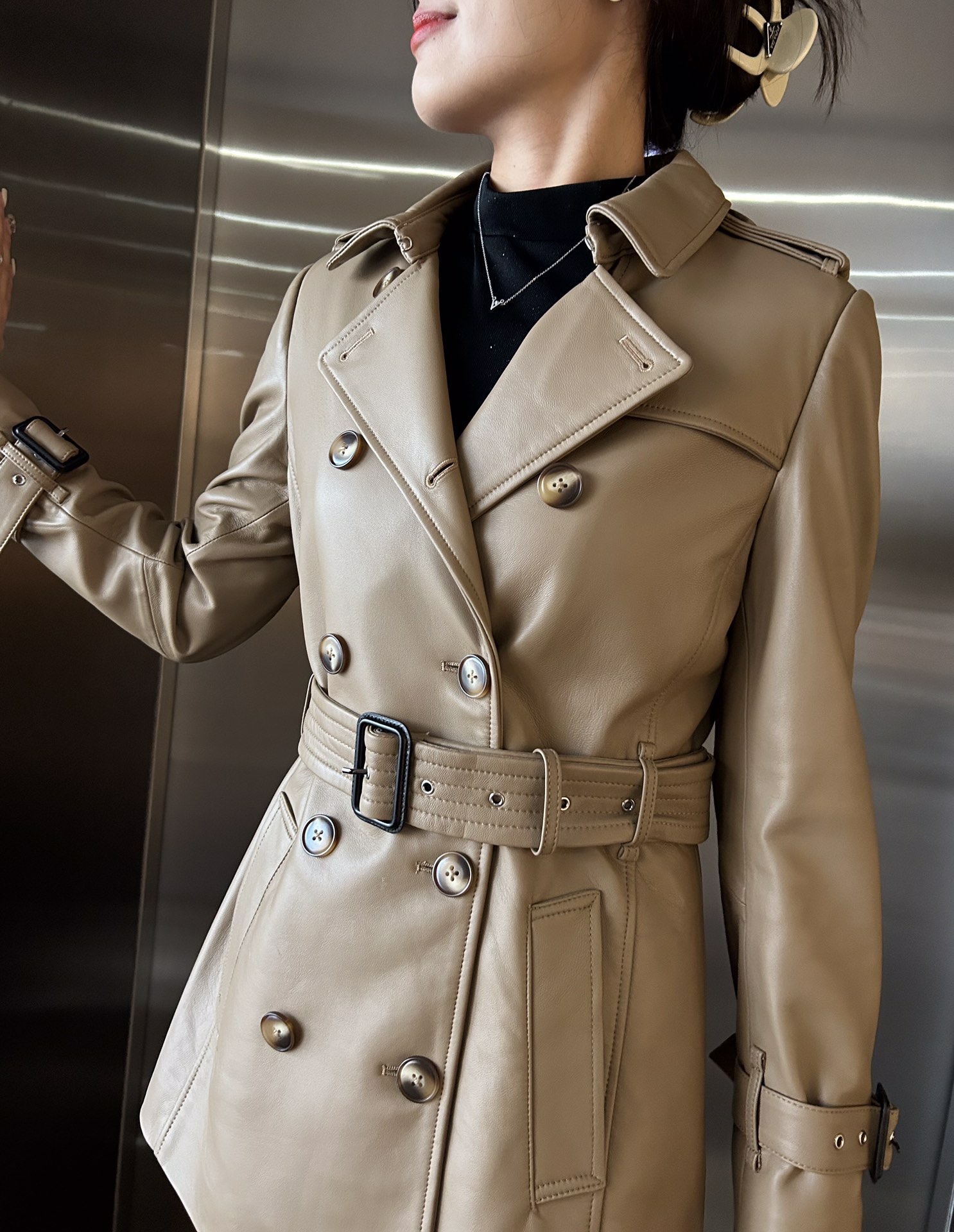 NO:932997,Year-end benefit, BURBERR* double-breasted imported sheepskin jacket!  Code number 38/1, special price, no return, no exchange, no free shipping, burberry, jackets & coats, sheepskin,19860909年终福利,BURBERR* 双排扣进口羊皮外套！码数38/1,特价 不退不换不包邮,burberry,jackets & coats,sheepskin,,Women's clothing