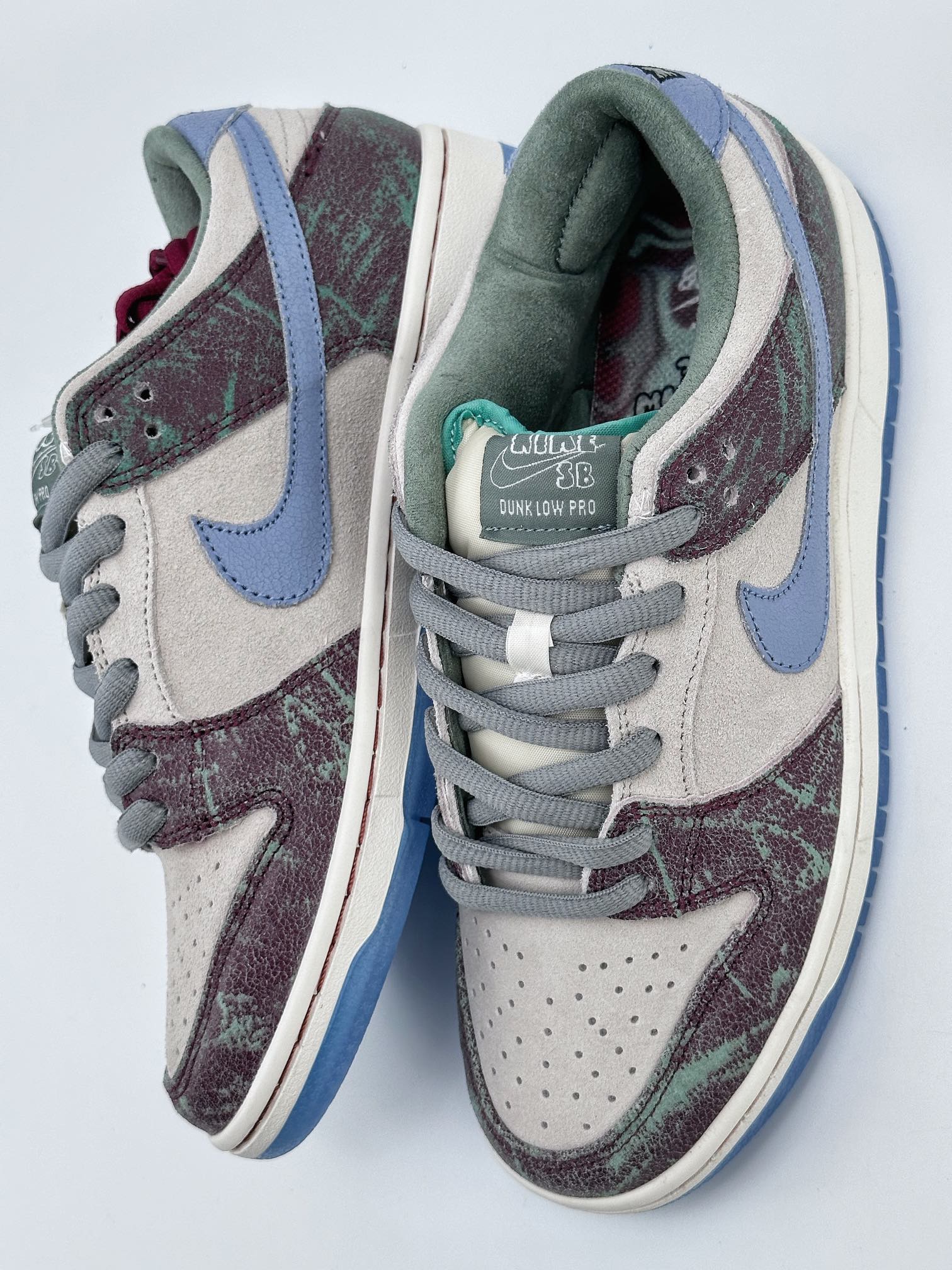 Nike SB Dunk Low 夏威夷扎染 FN4193-100