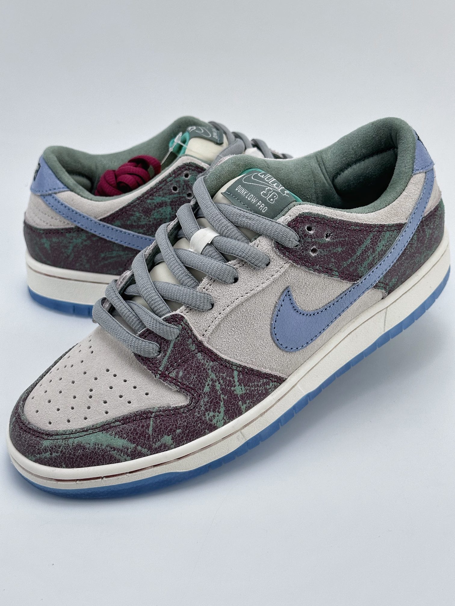 Nike SB Dunk Low 夏威夷扎染 FN4193-100