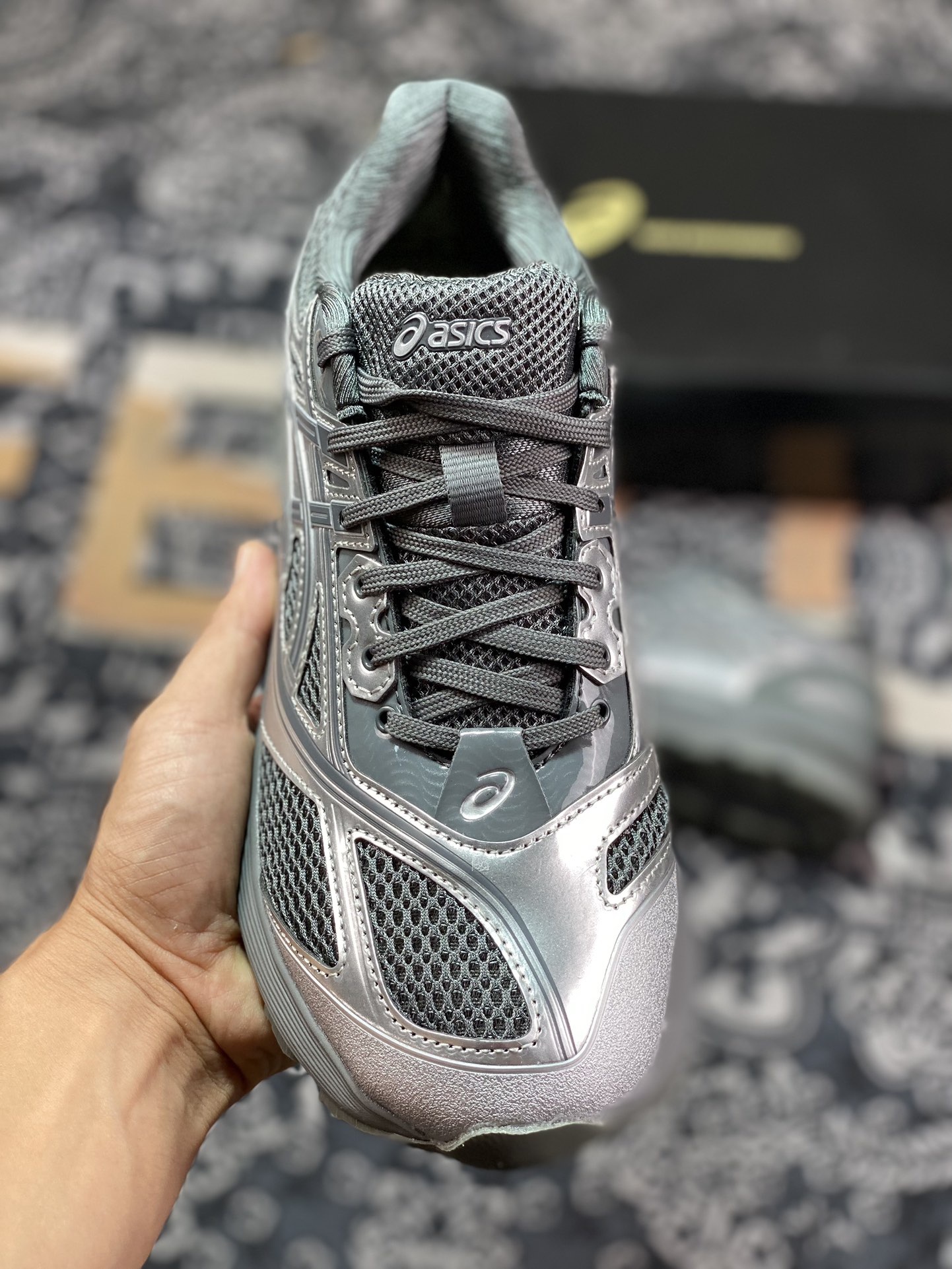 Kiko Kostadinov x ASICS Gel-Korika series low-top functional outdoor style casual sports running shoes ”Space Silver Dark Gray” 1023A010-020