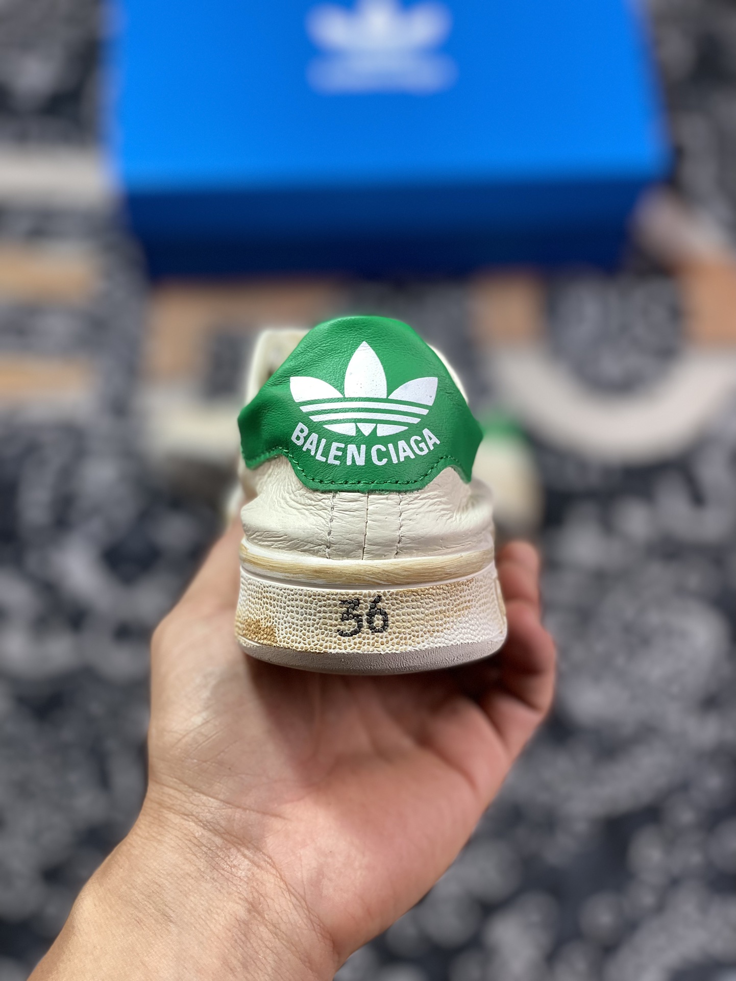 Balenciaga x Adidas Stan Smith Leather ”White Green” Smith sneakers ”Leather joint beige green distressed” 721836 WBDV4 9703