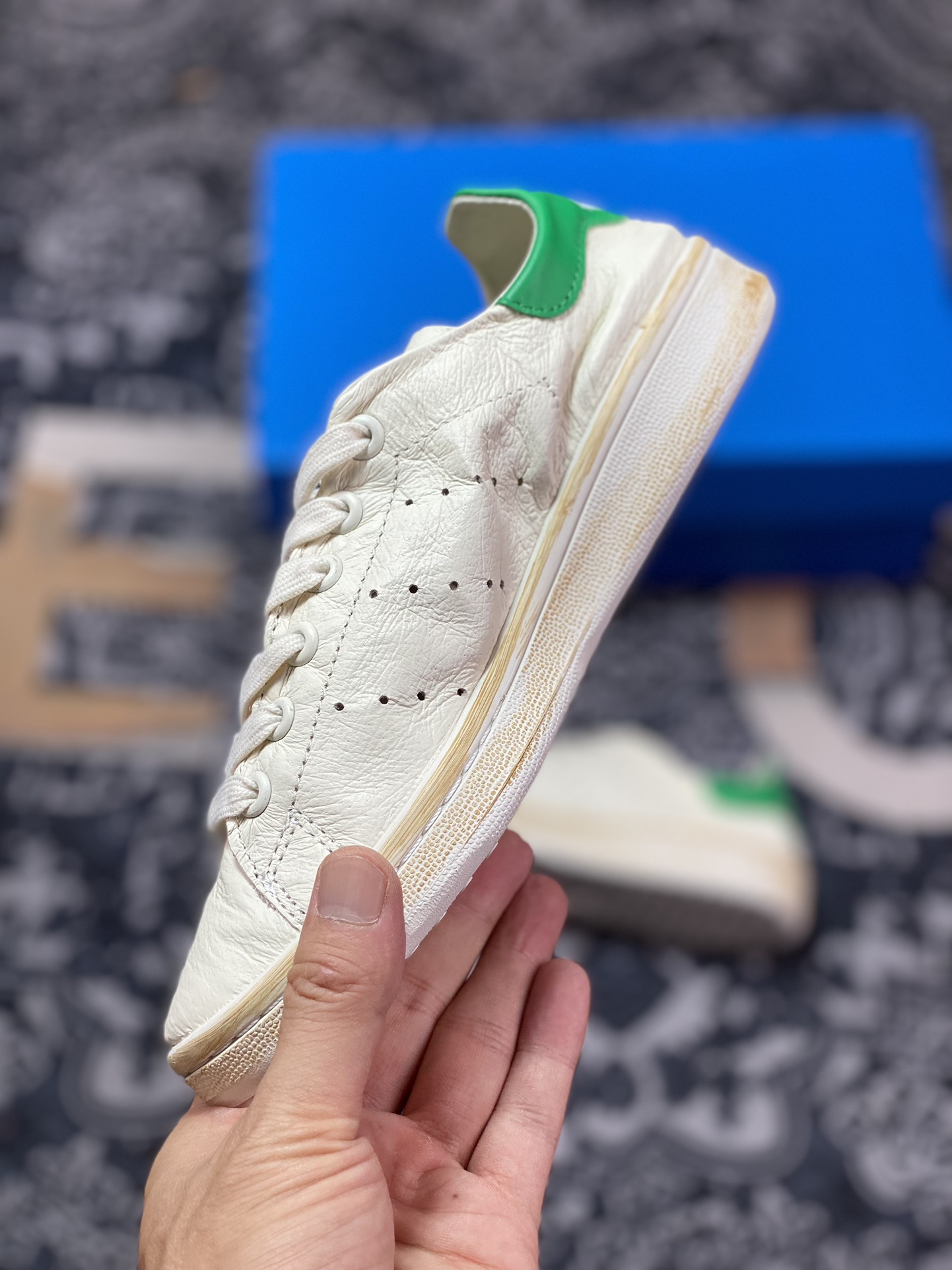 Balenciaga x Adidas Stan Smith Leather ”White Green” Smith sneakers ”Leather joint beige green distressed” 721836 WBDV4 9703