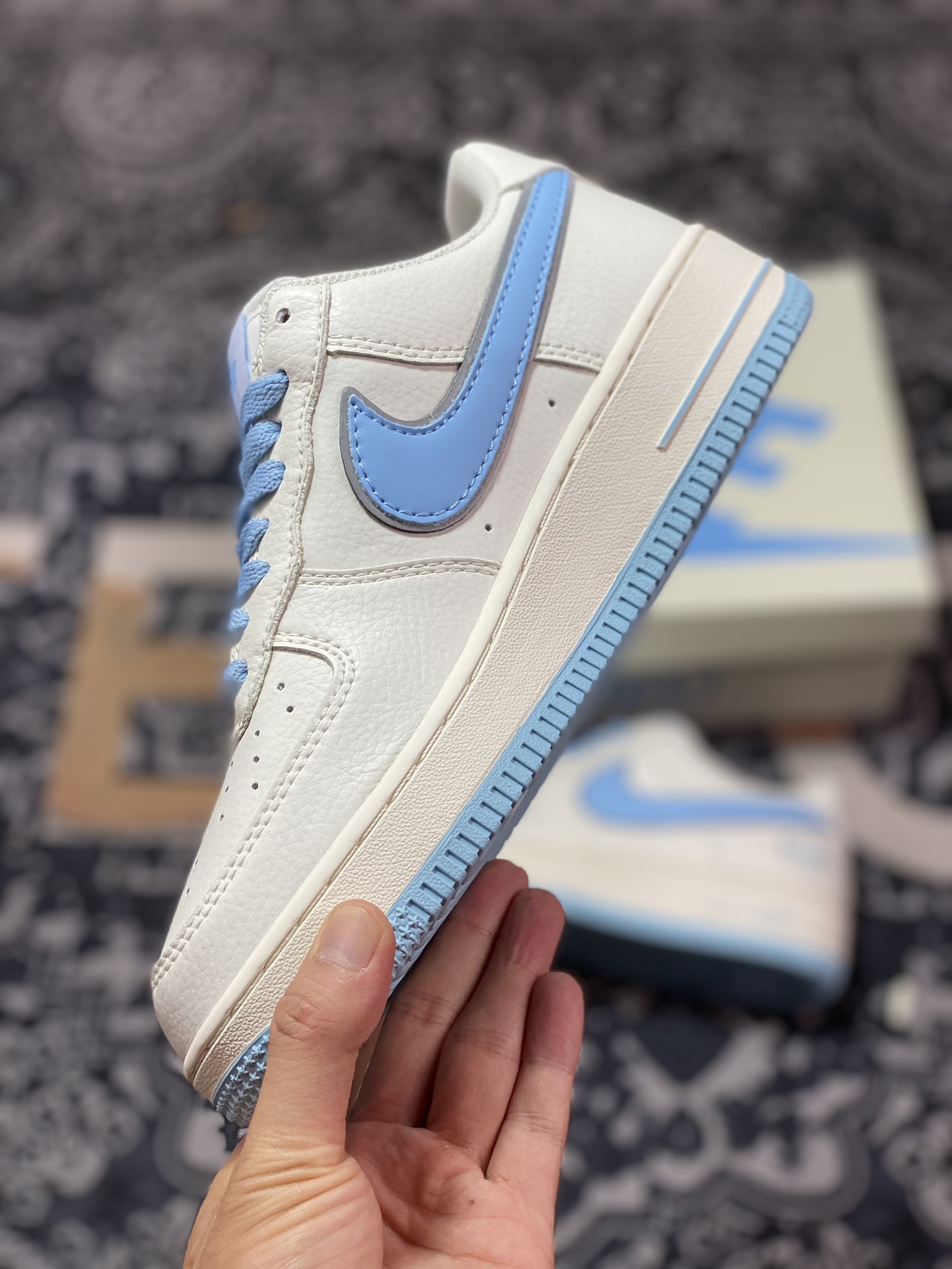 Nike Air Force 1'07 Low EMB ”Beige/Light Blue/Hoops/Mini Swoosh” Air Force One sneakers ”Off-white light blue Hoops embroidered small hook” HP2369-006