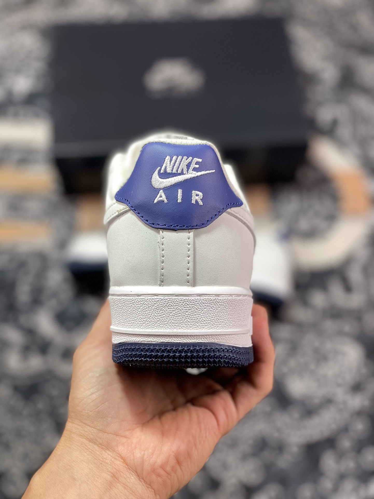 Air Force 1 '07 Low White and Blue Stitching AL2236-103