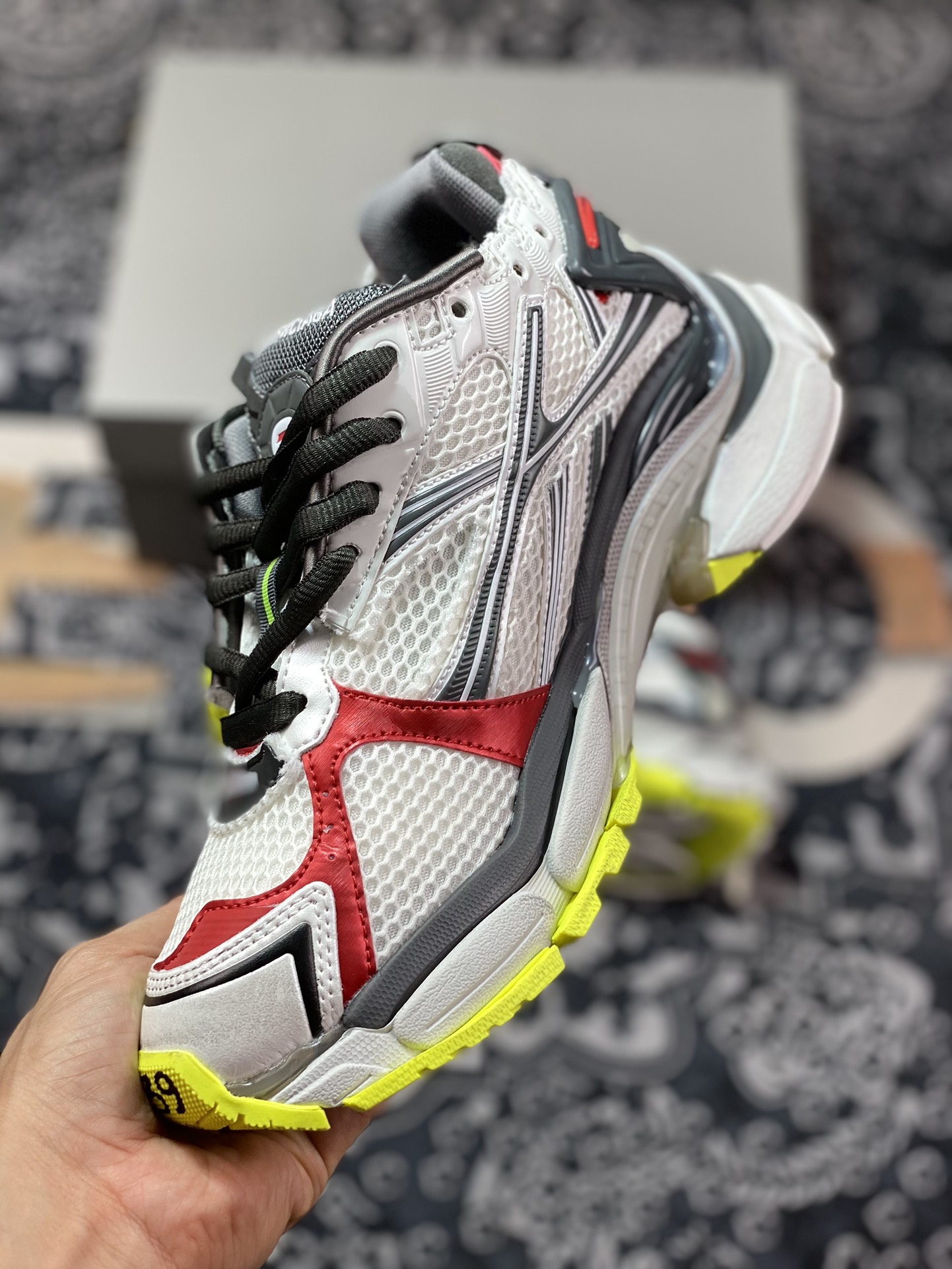 Balenciaga BALENCIAGA Runner Sneaker ”White/Dark Grey/Red” 2.0 jogging series low-top jogging shoes ”2.0 Deconstruction Destruction White Dark Grey Red Yellow” 772767 W3RNY 0509