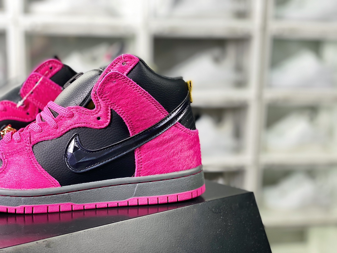 Run The Jewels x Nike SB Dunk High QS ”4/20” Dunk Series High Top Sneakers ”Joint Pink Black” DX4356-600