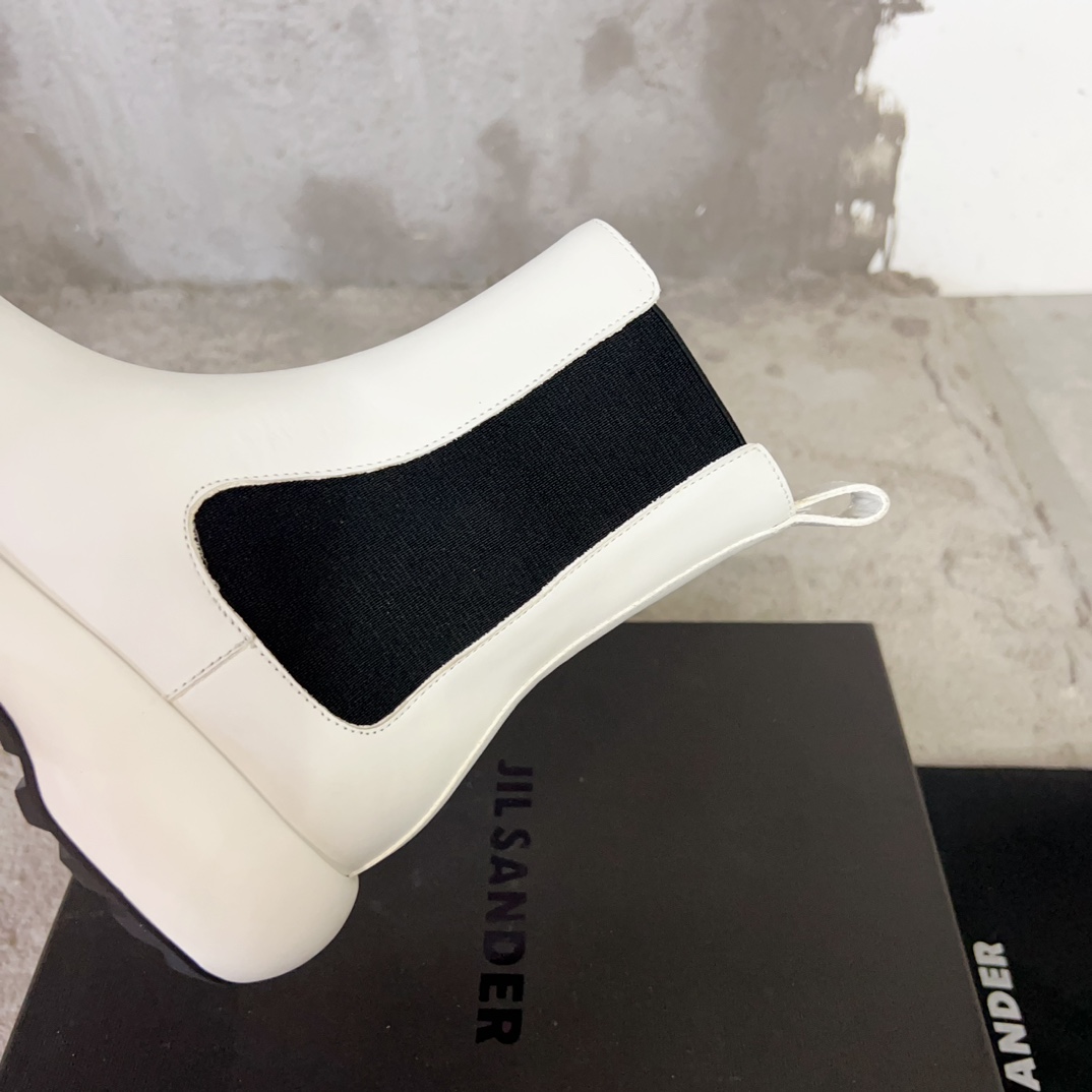 JILSANDER/吉尔23秋冬新品