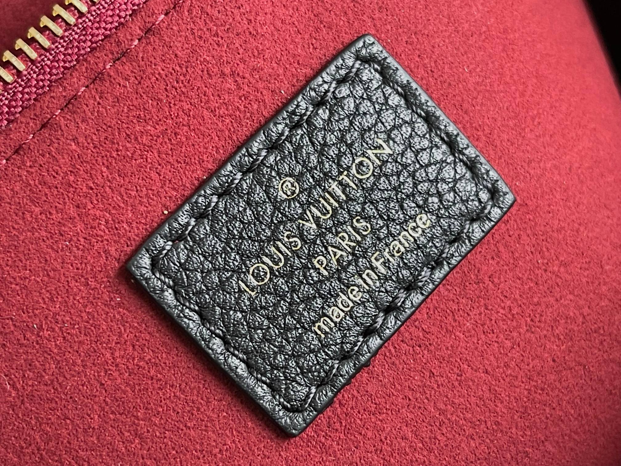 Louis Vuitton Haute Couture Classic Luxury Handbag Shoulder Crossbody 9