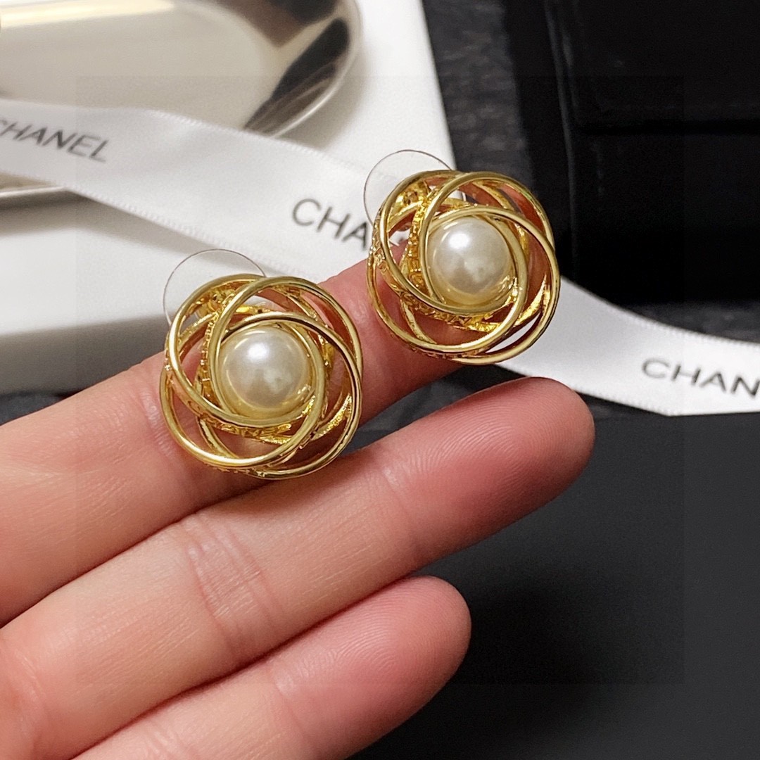 新款小香耳钉Chanel专柜最新款耳