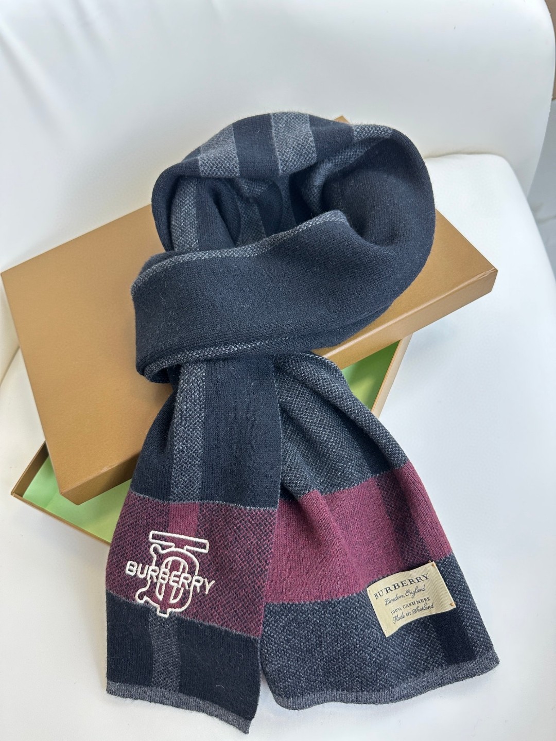 Burberry巴宝莉TB羊绒格纹男士围巾