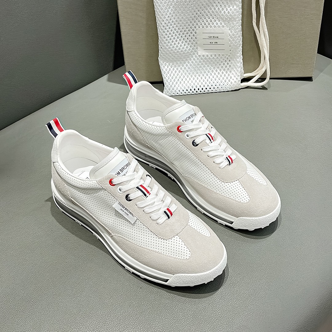 THOM BROWNE White Sneaker with Transparent Soles from Early Autumn Series – Price and Details