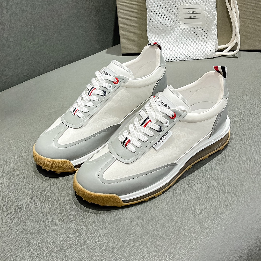 “THOM BROWNE White Sneakers with Cow Skin Liner from Early Fall Collection – Size 38-44, $936” - 图片 3