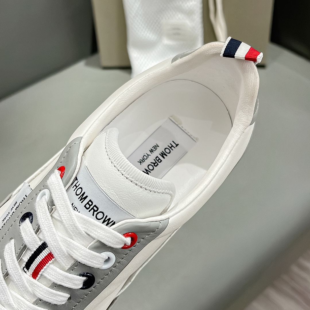 “THOM BROWNE White Sneakers with Cow Skin Liner from Early Fall Collection – Size 38-44, $936” - 图片 8