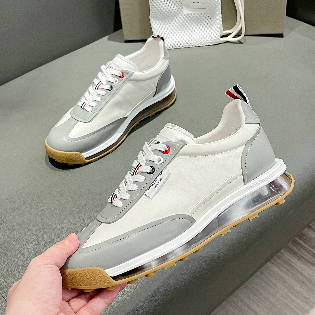 “THOM BROWNE White Sneakers with Cow Skin Liner from Early Fall Collection – Size 38-44, $936” - 图片 6