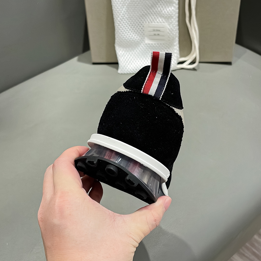 THOM BROWNE Black Almond-Weaved Sneaker with Calf Skin Liner from Early Fall Series - 图片 9