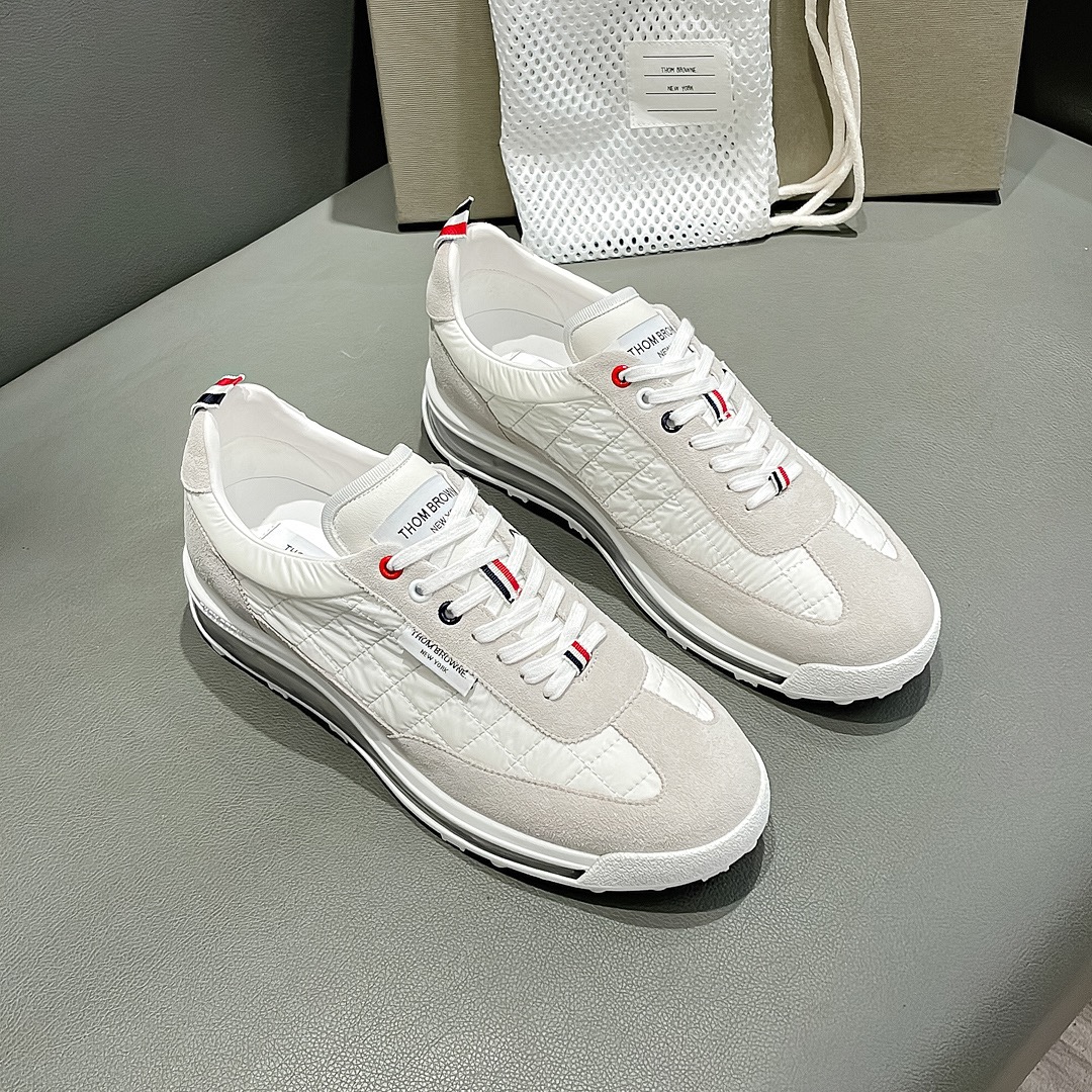 THOM BROWNE White Woven Sneakers from Early Autumn Series – Detailed Review and Pricing - 图片 1