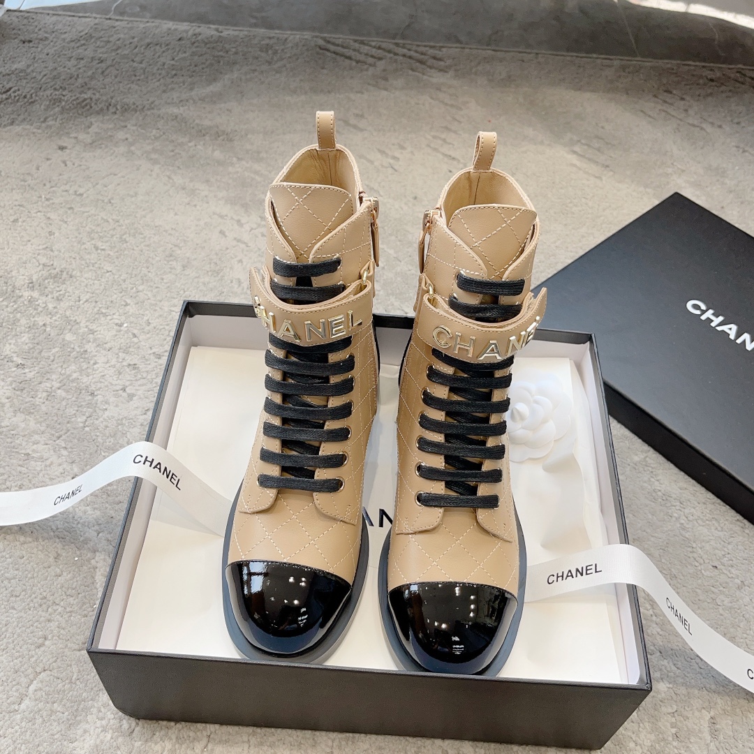 CHANEL 秋冬モデル レディースブーツ スリッポン ストレートブーツ 乗馬ブーツ イタリア製本革アウトソール