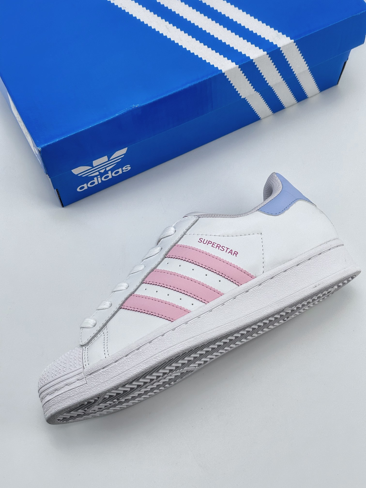 AD Originals Superstar W Shell Head White Powder FQ1906