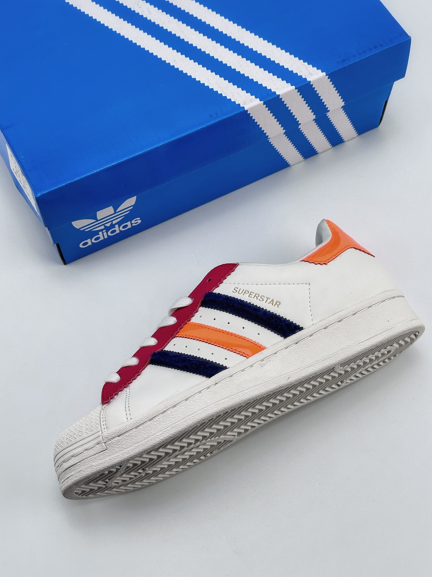 AD Originals Superstar W Shell Toe White Black Orange HQ4403