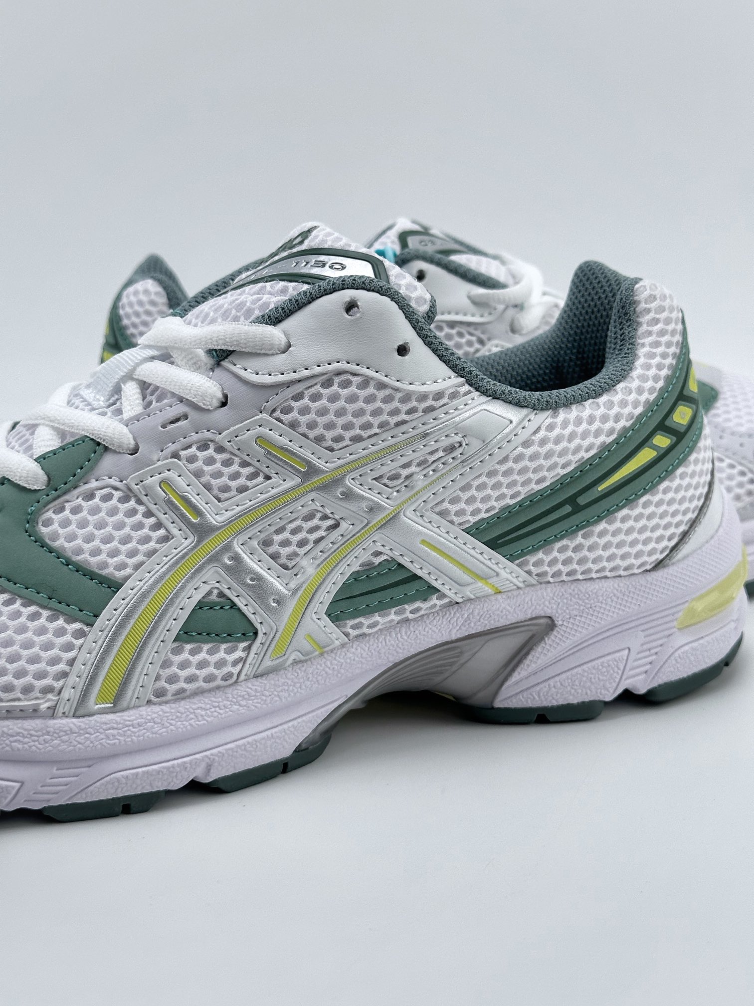 /Asics Gel-1130 series low-top retro casual sports running shoes 1201A256-111