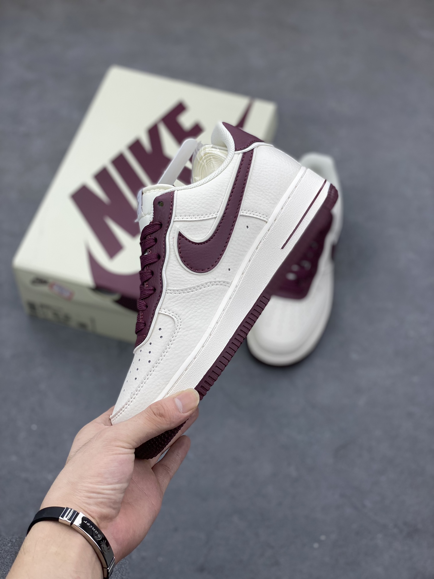 Nike Air Force 1 '07 Low: Beige & Burgundy, Classic Comfort & Style 4 i1693685129 6909 2