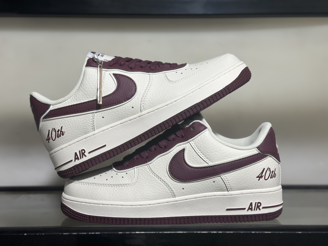 NikeAirForce1Low40