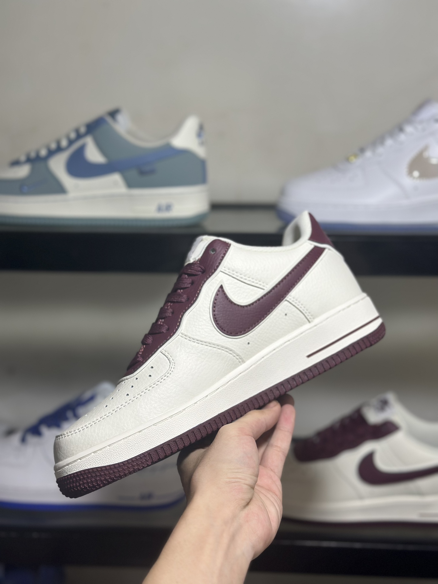 NikeAirForce1Low40