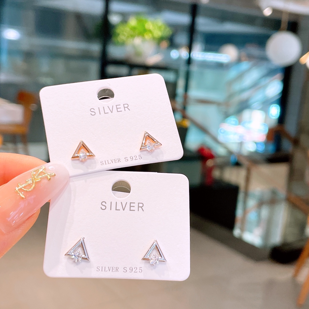 清純S925スターリングシルバーイヤリングシルバー 誕生日