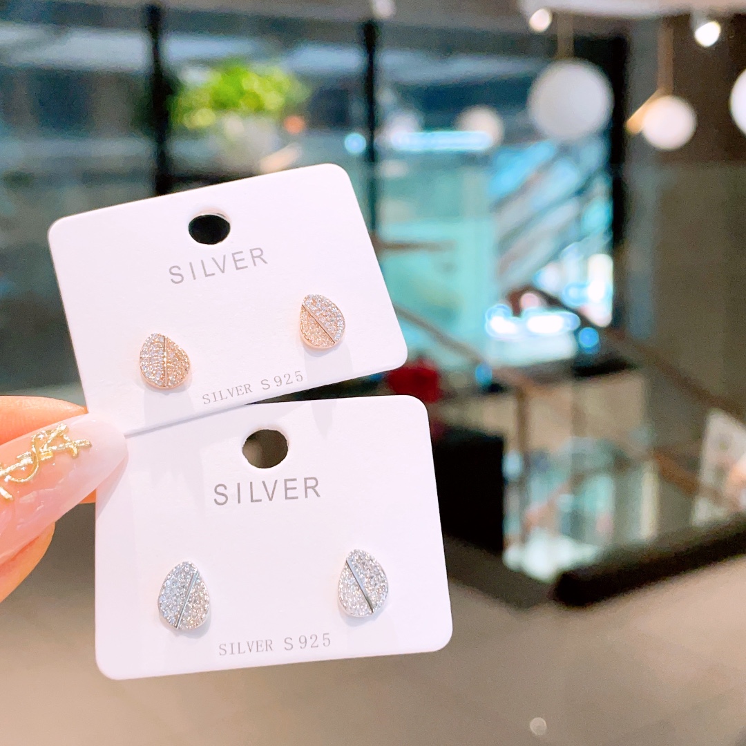 エレガント純銀イヤリングシルバー バレンタインデー