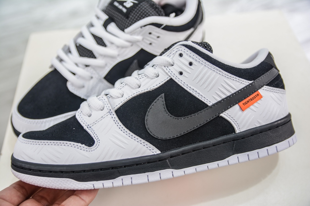 Full code shipment AY pure original TIGHTBOOTH x NK Dunk Low joint black and white color FD2629-100