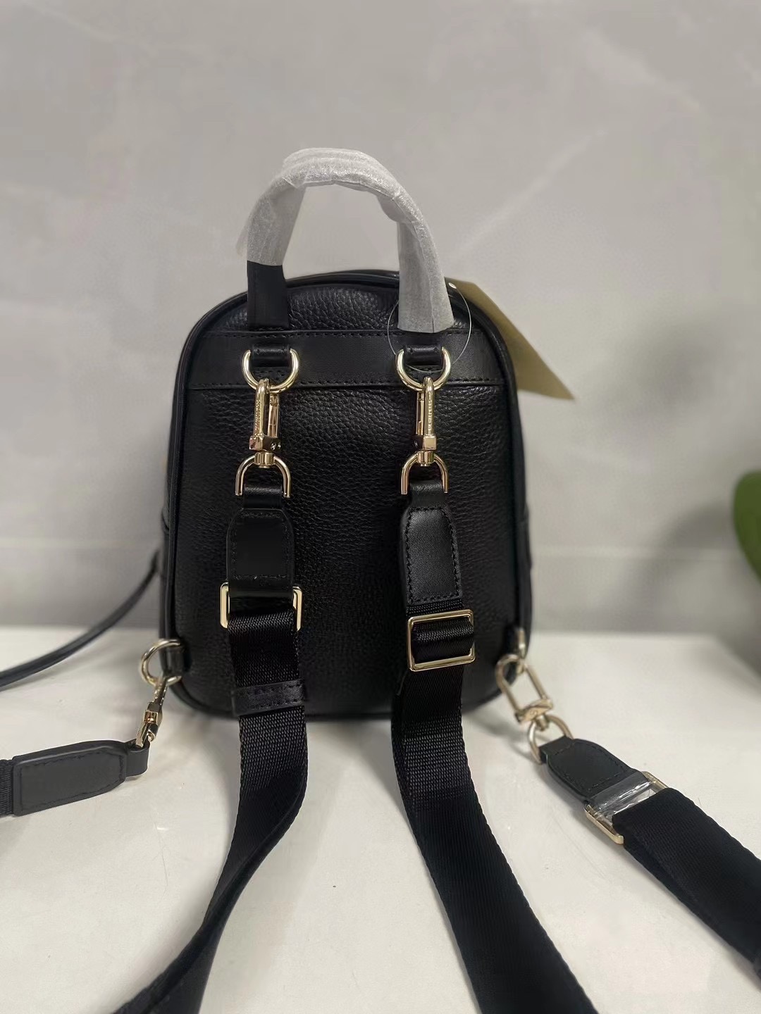 Michael Kors ～迷你全皮背包黑色，2023年新款