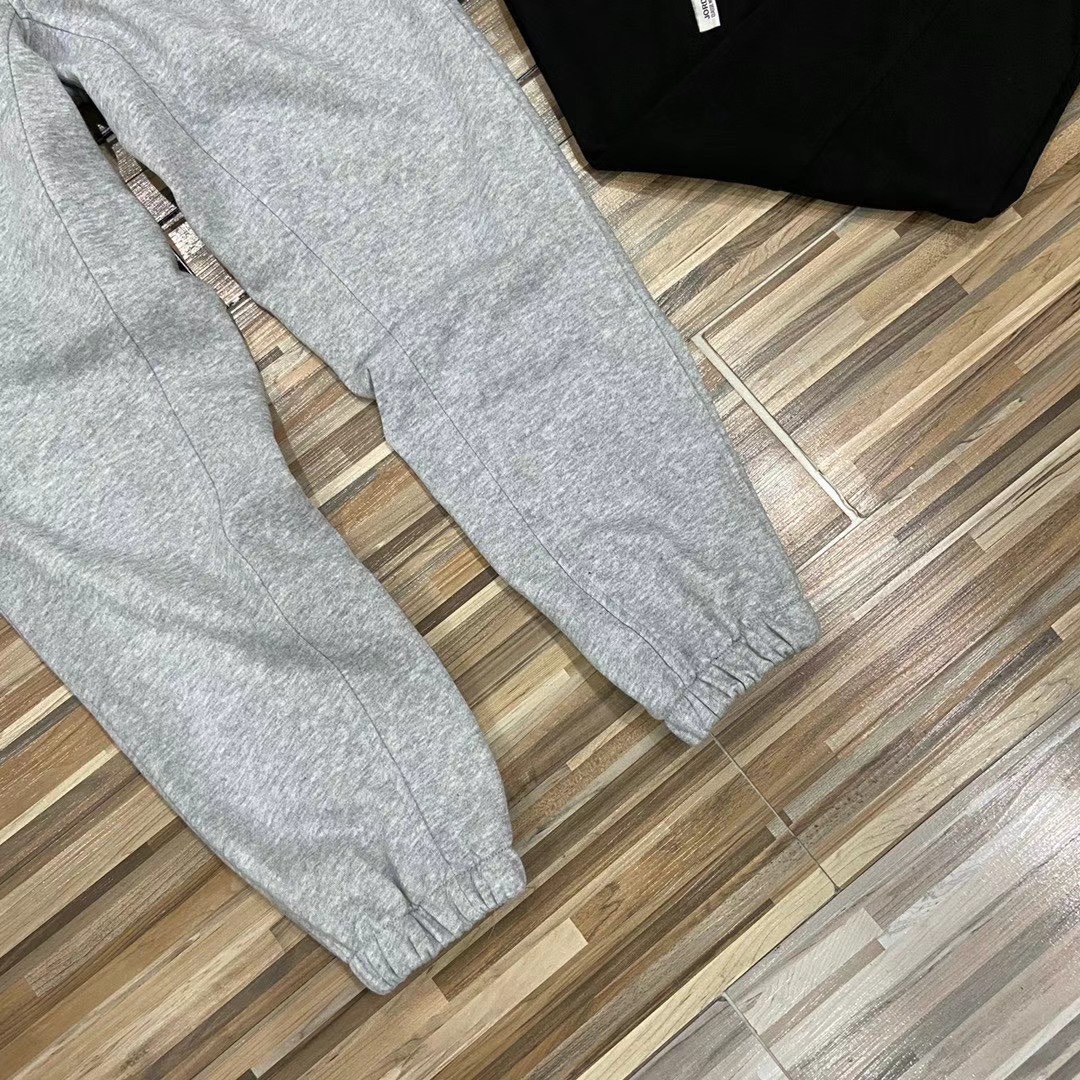 Jordanair Jordan Nike: Lightweight Unisex Corrugated Thongs in Black and Gray - 图片 8