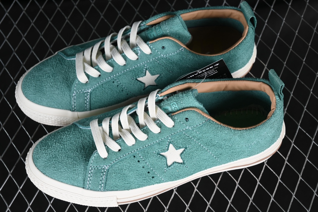 💰160纯原
Converse One Star Pro 绿色 匡威官方 木村复古休闲滑板鞋 A02947C
#经典鞋型提供舒适穿着感受 低调不浮夸 简约设计 时尚百搭 官网主推款 ins潮人时髦单品
尺码:35 36 36.5 37 37.5 38 39 39.5 40 41 41.5 42 42.5 43 44 M.C3