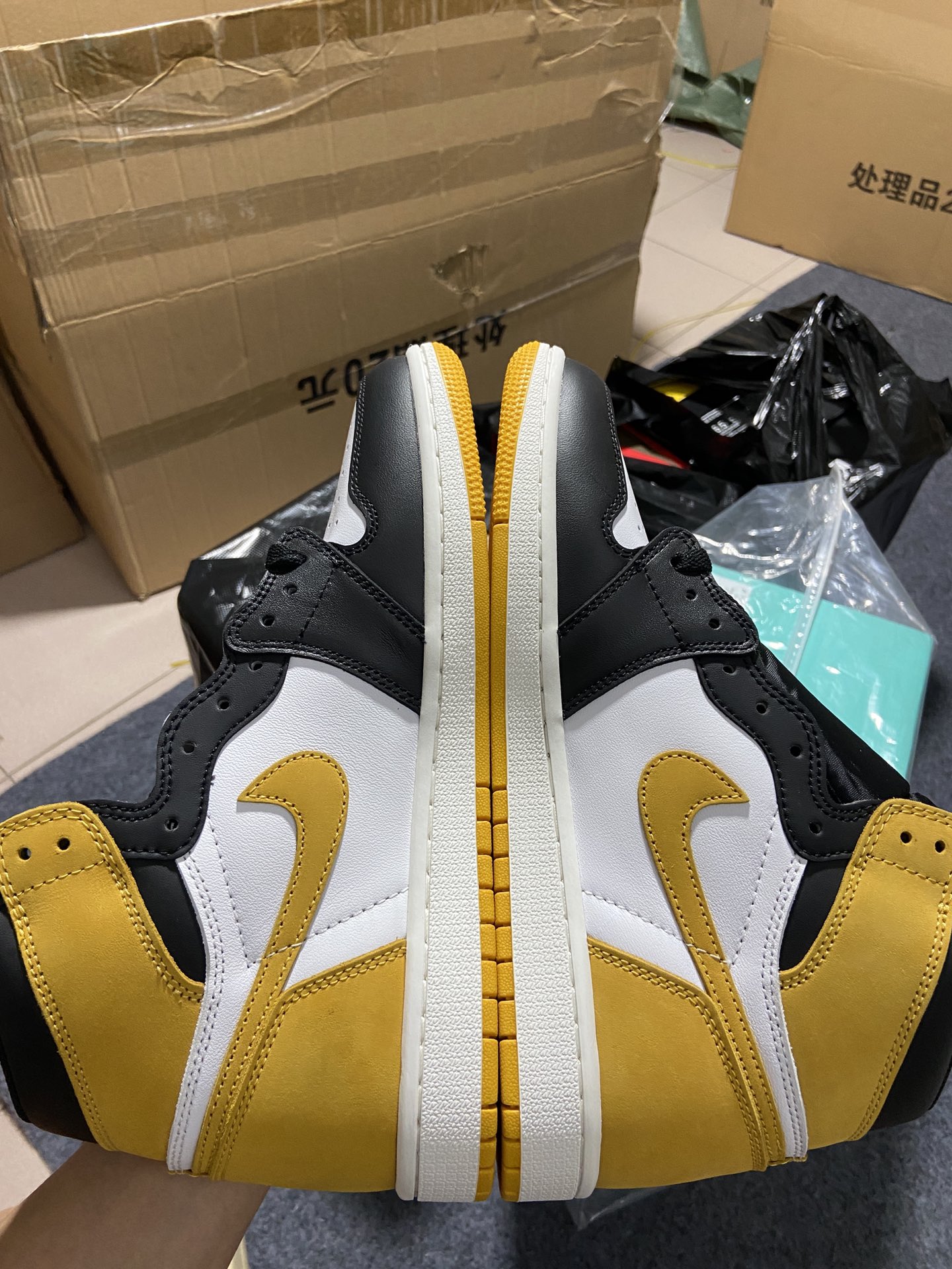 AJ1六冠王黄脚趾鞋码36-45总裁