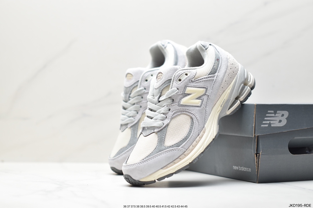 New Balance 2002R inherits the classic technology of ML2002RDA when it was first launched.