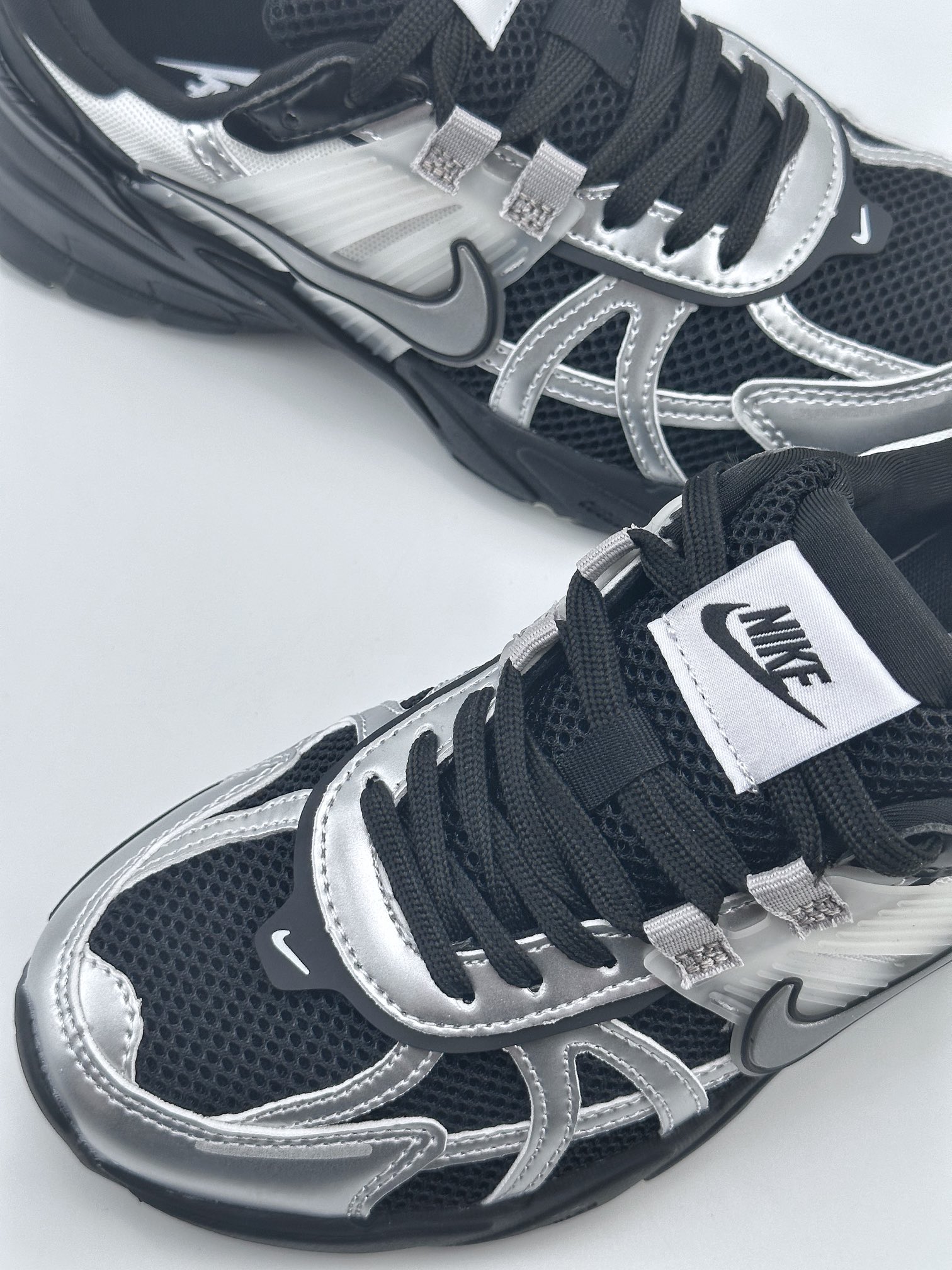 NIKE V2K Runtekk technology silver black shock absorption non-slip retro low-top running shoes FD0736-100