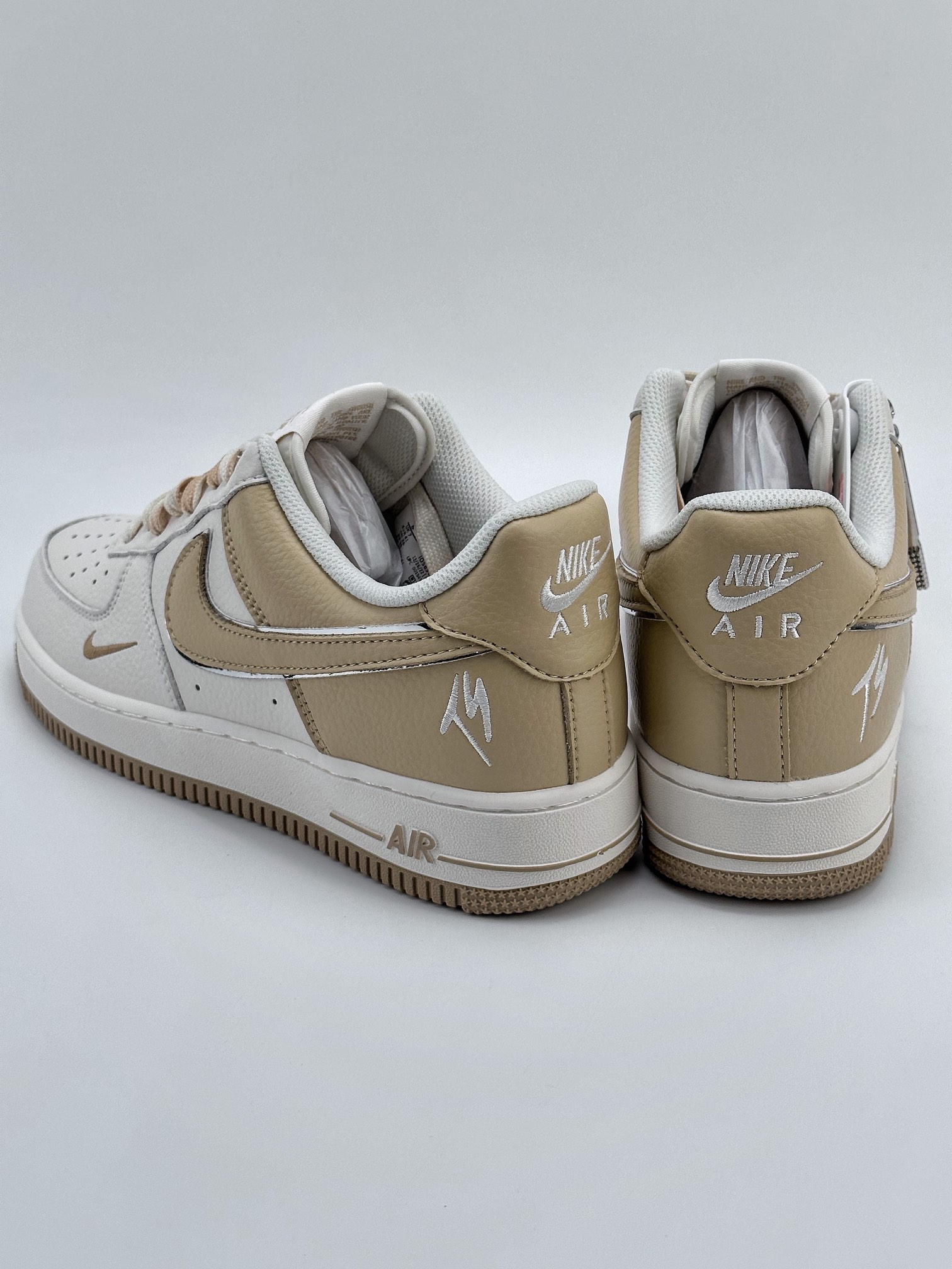 260 Nike Air Force 1 Low 07 x TS 联名白沙黄满天星 IO5636-111