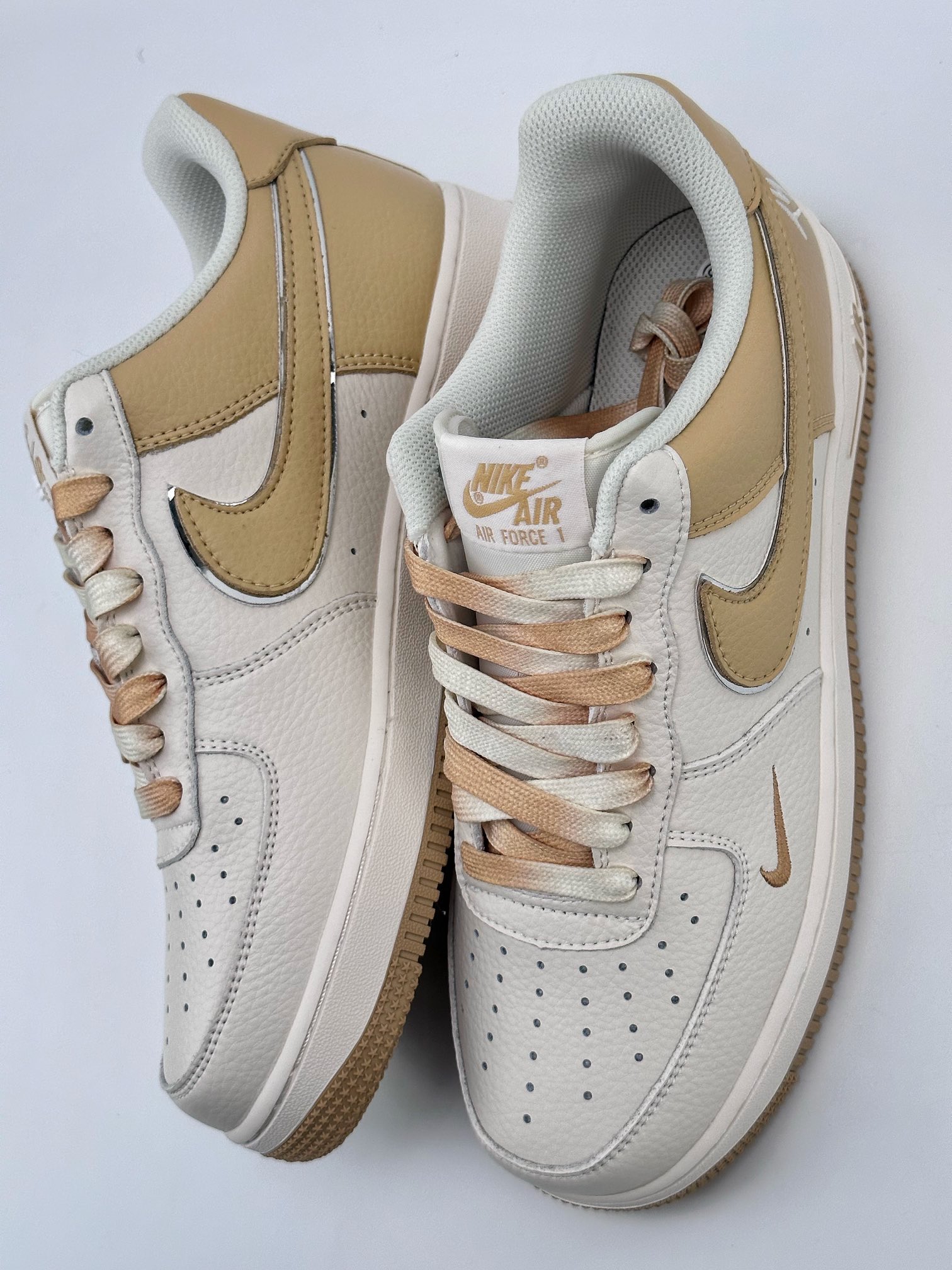 260 Nike Air Force 1 Low 07 x TS 联名白沙黄满天星 IO5636-111