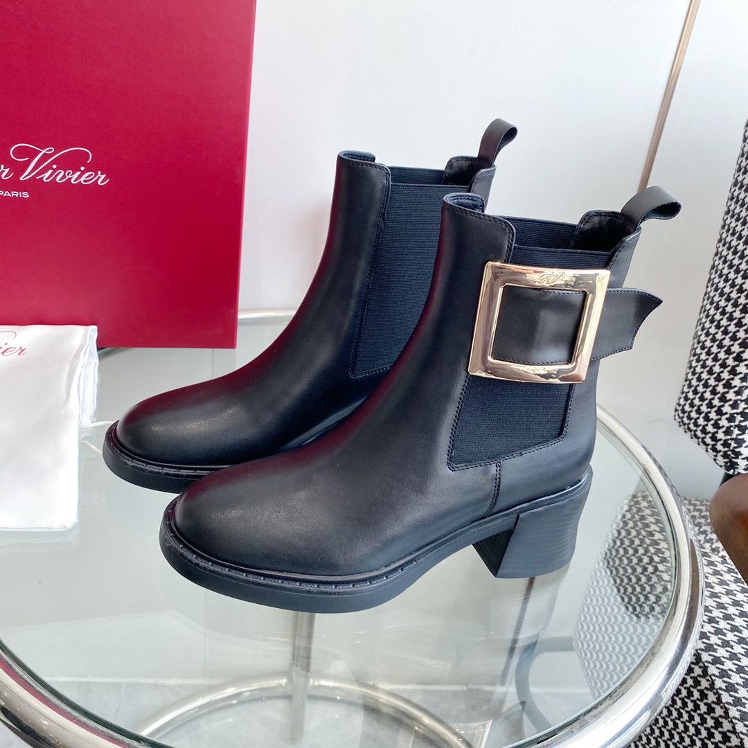 [Roger Vivier Women