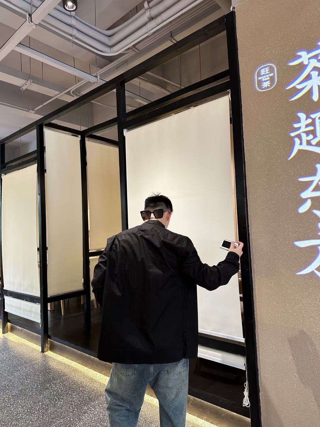 路易威登 Louis Vuitton 高定典藏名品高定成衣时装外套连衣裙衬衫T恤 #F8168A03 6