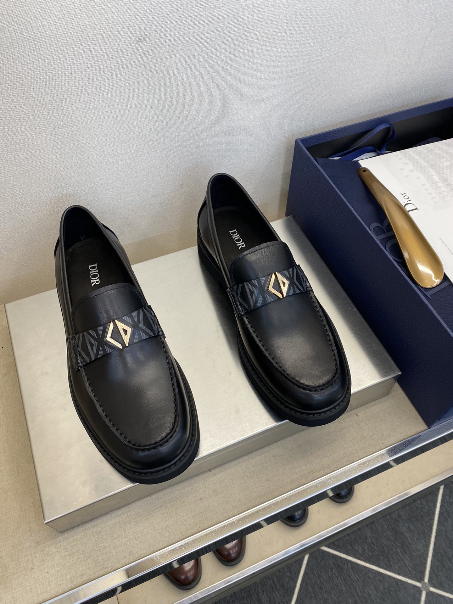 ⚠️【Dio*】 ⚠️Alta calidad, artesanía superior ⚠️Mocasines clásicos de moda para hombre ⚠️Talla regular: 39-44 (5-10) ⚠️¡S…